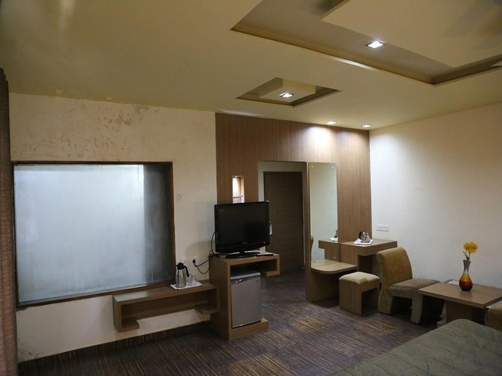 Leo Resorts Junagadh Rom bilde